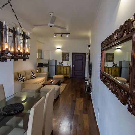 Cozy Sea View Luxury Apartment, Fully Furnished, 2 Bedrooms, 2 Bathrooms Dehiwala-Mount Lavinia Bagian luar foto
