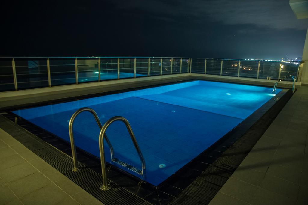 Cozy Sea View Luxury Apartment, Fully Furnished, 2 Bedrooms, 2 Bathrooms Dehiwala-Mount Lavinia Bagian luar foto